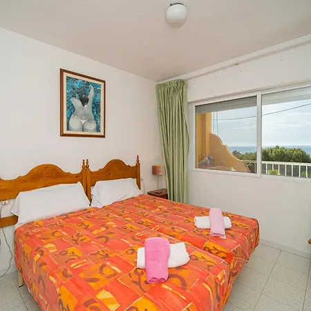 Apartment Sandra By The Sea